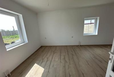 Casa NOUA Individuala cu 700 mp la 40 Km de Timisoara - 3