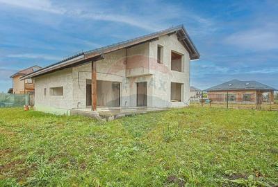Casa spa?ioasa la gri, 4 camere, 3 bai, teren 500 mp ... - 30