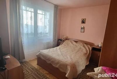 Apartament cu 3 camere decomandat în Central - 2