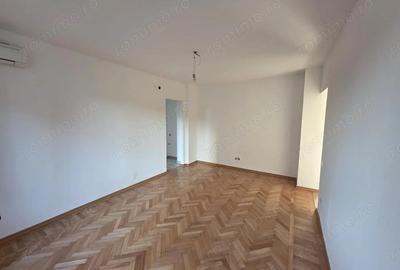 Romana Coloane apartament 3 camere de vanzare - 24