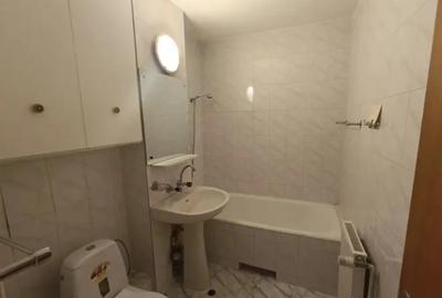 Apartament cu 4 camere decomandat în Bartolomeu - 10