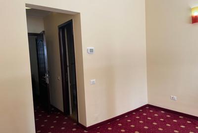 Birouri de Inchiriat 28 mp central. - 4