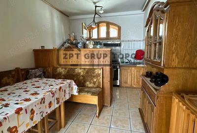 Casa de vanzare in centrul localitati Gurbediu. - 1