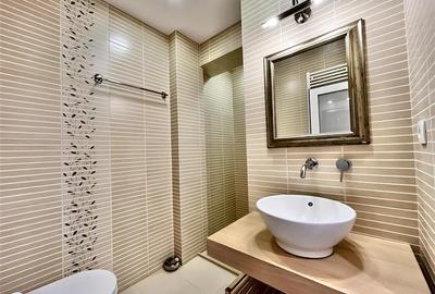 Apartament Decomandat Central cu 3 Camere potrivit unei S.C. Apartament Decomandat Central cu 3 Camere potrivit unei S.C. - 12