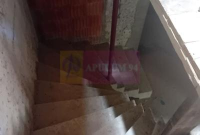 Casă individuală cu 6 camere cu Canalizare în Vitan Mall - 9