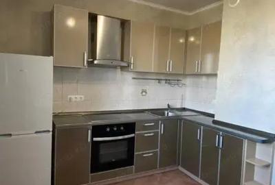 Garsonieră decomandată în Romană - 1