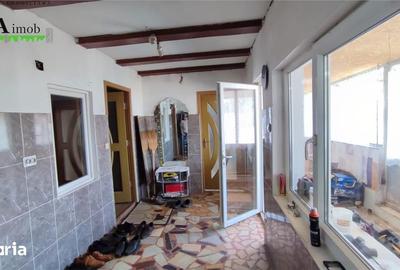 Casă cu 3 camere cu Teren 500 Mp în Săucești - 1
