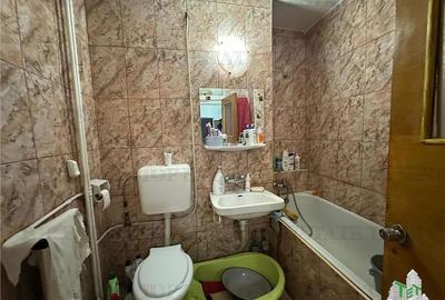 Apartament 3 camere de vanzare langa metrou zona Aviatiei Bucuresti - 11