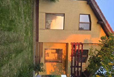 Casă cu 4 camere cu Teren 614 Mp în Giarmata