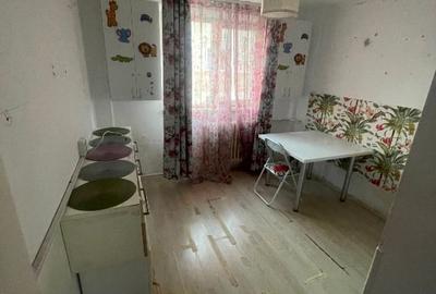 Vând apartament decomandat 2 cam 42 mp, 100 m metrou Romancieri amenajat complet - 9
