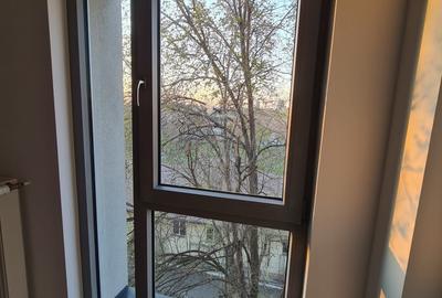 Apartament cu 2 camere decomandat în Lacul Tei - 9