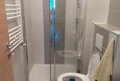 Apartament cu 3 camere decomandat în Prelungirea Ghencea