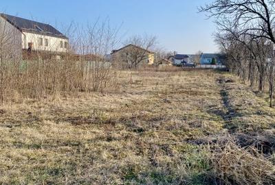 Teren priveliste deschisa, cu utilitati, zona retrasa, langa lac si padure - 4