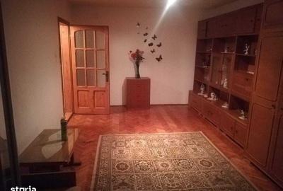 Apartament cu 2 camere decomandat în Badea Cârțan - 2