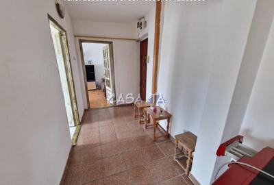 Inchiriere apartament 2 camere, situat in Targu Jiu, Str.V - 1
