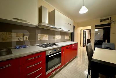 Apartament de vanzare, 3 camere, 55.32 mp - zona Decebal - 10