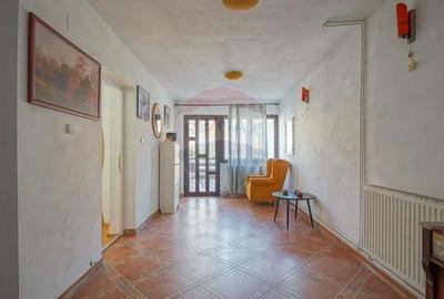 PODUL LUI GRID 13 | CASA 4 CAMERE CU DOUA BAI SI PRIVELISTE | SCHEI - 7