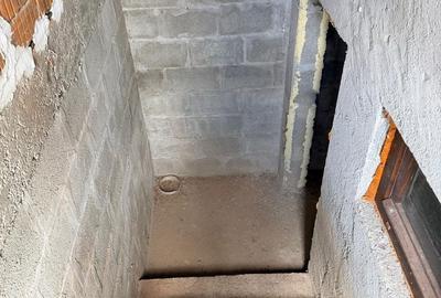 Casă cu 5 camere cu Teren 200 Mp în Dărmănești - 14