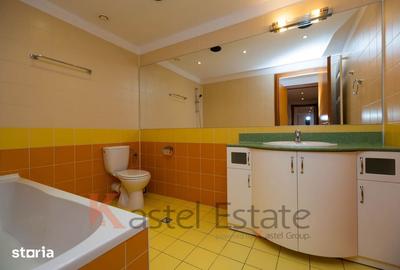 Apartament cu 3 camere în Nordului