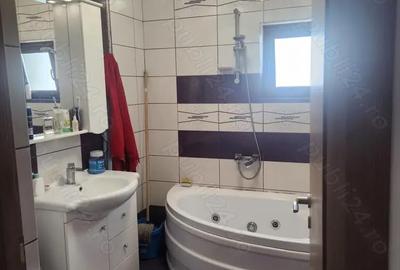 Apartament cu 2 camere decomandat în Central - 3