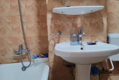 Apartament cu 2 camere decomandat, etaj 1/4, zona Dacia - 5