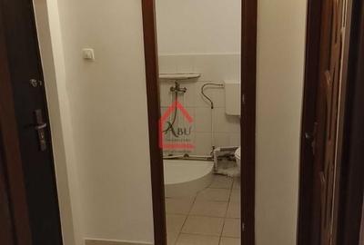 Apartament cu o cameră,  Decomandat - 6
