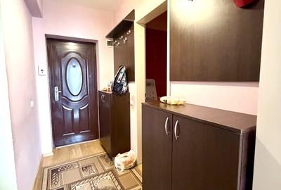 Apartament 2 camere , etaj 2 ,zona Porii - 3