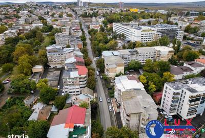 Apartament cu 3 camere decomandat în Babadag - 10