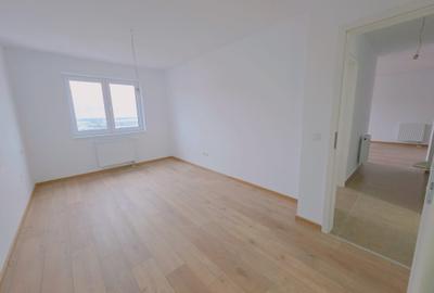 Apartament cu 3 camere decomandat în Tractorul - 9
