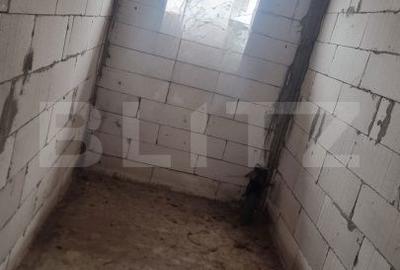 Casă cu 4 camere cu Teren 500 Mp în Vest - 2