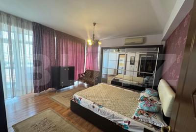 Apartament de vanzare, cu 3 camere, 87 mp, zona Ciuperca Mal - 2