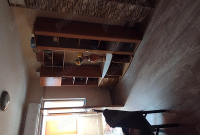 Apartament de vanzare - 2