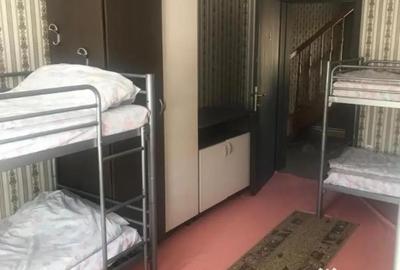 Casă cu 10 camere cu Teren 50 Mp în Dârste - 8