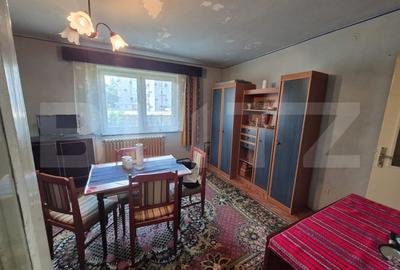 Apartament 2 camere, decomandat, etaj 1 - zona ANDREI SAGUNA , Deva