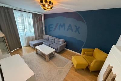 Apartament cu 3 camere decomandat în Iancului