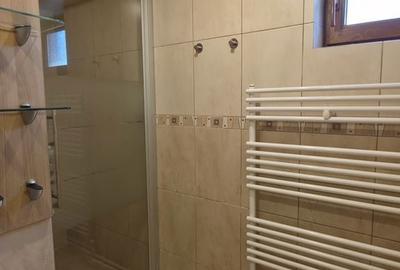 Apartament cu 4 camere în Văcăresti - 9