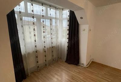 Apartament cu 2 camere semidecomandat în Central - 4