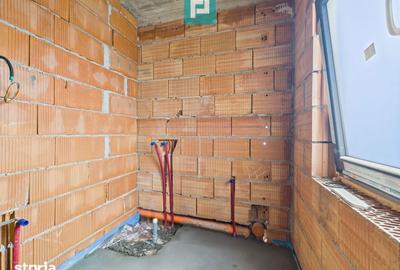 Casă cu 4 camere cu Teren 700 Mp în Ghiroda - 4