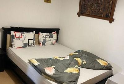 Casă cu 4 camere în Central - 2