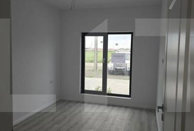 Casă cu 3 camere cu Teren 332 Mp în Moșnița Nouă - 3