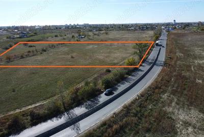 Teren intravilan 22700mp., deschidere 125ml., Dedeman - 4