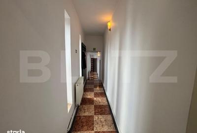 Spațiu comercial, de 139 mp, în Central - 2