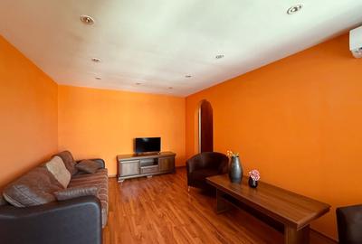 Str Brasov 11 - Plaza Mall - etaj 9/10 - bloc 1980 - renovat