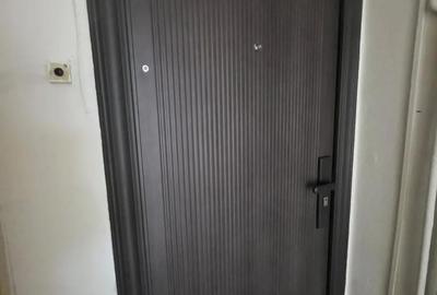 Apartament cu 4 camere decomandat în Central - 4