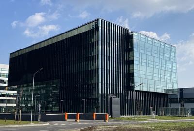 Spațiu comercial, 1071 mp în Grozăvești