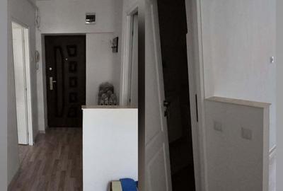 Garsonieră decomandată în Micro 15 - 3