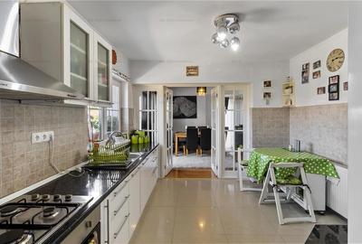 Vila / Casa superba cu 5 camere zona | 1032 mp teren |  Sanpetru Brasov - 5