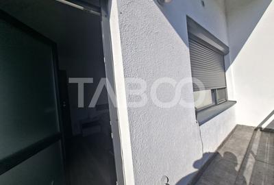 Casa de vanzare in Zavoi cu 3 camere 2 bai curte libera de 50 mp - 20