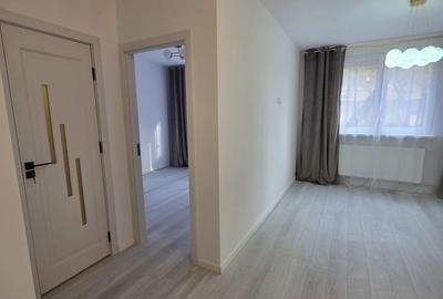 Apartament cu 3 camere decomandat în Carpați 1 - 12