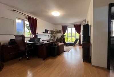 Apartament cu 2 camere, mobilat în Tătărași - 2